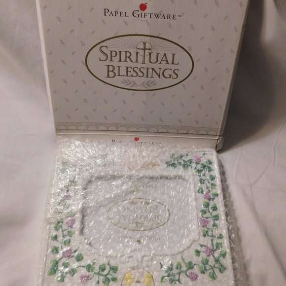 Papel Giftware First Holy Communion Frame - Picture 2 of 7